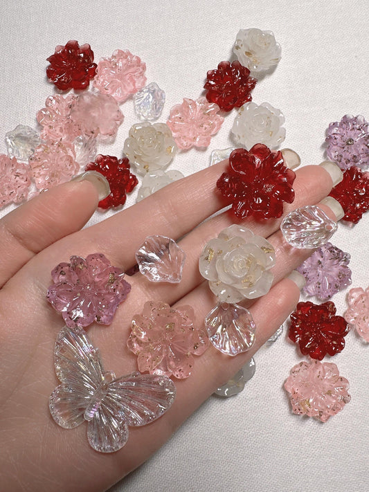 6pcs random mix Floral Theme DIY Baroque Rose Petal Butterfly charms Resin decoden cabochons Cream Glue Decoden Kits Flat-Back Craft Supply