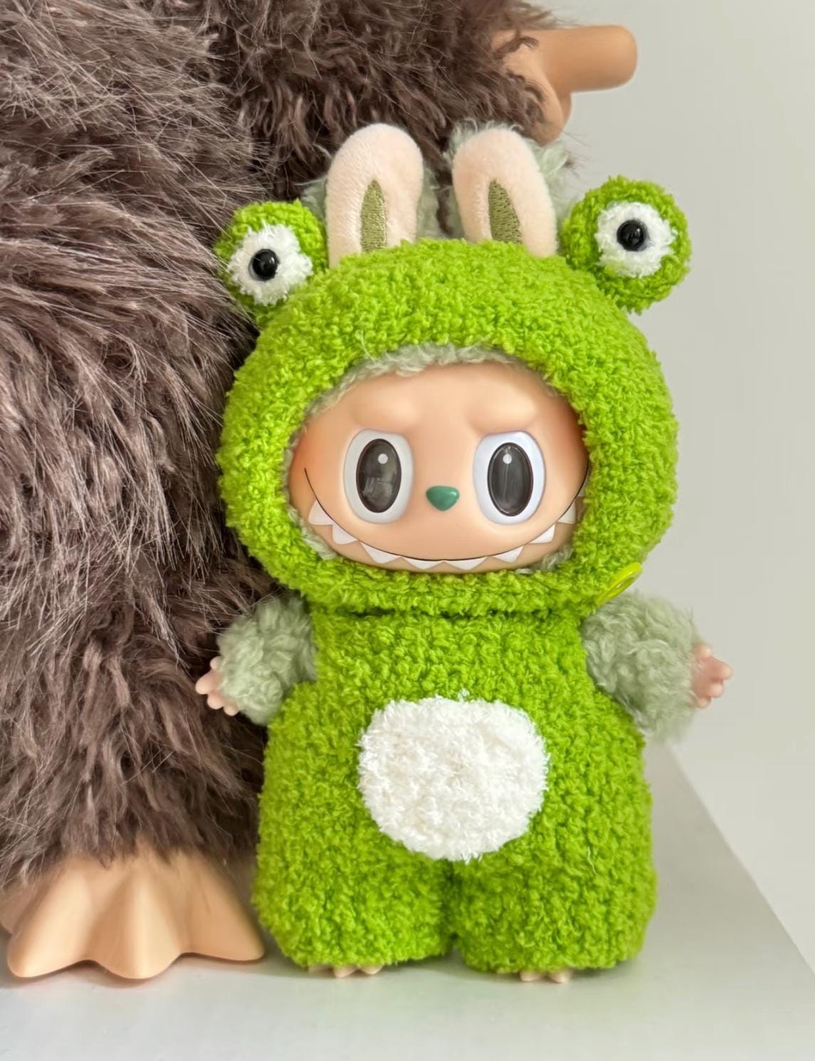 Handmade Crochet Frog Outfit for Macaron Labubu | Cute Labubu Clothes | Kawaii Gift for Labubu Lovers