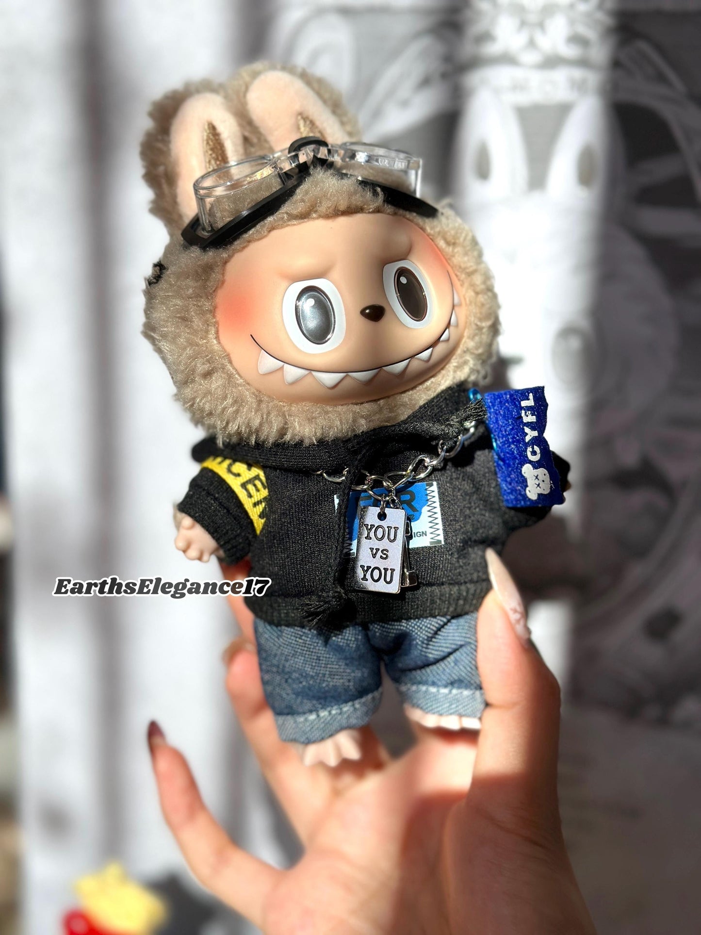 Handmade Labubu Swaggy Rapper Outfit | Labubu Clothes |Handcrafted Hoodie, Goggles, Chain Necklace | Unique Streetwear Style for Collectors