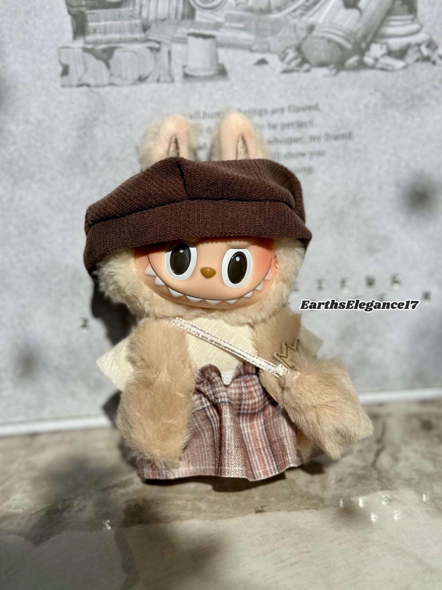 Handmade Chic Labubu Couture 5-Piece Faux Fur & Checkered Outfit for Have A Seat Macaron Labubu Dolls| Labubu Lady Dresses|Labubu Outfits