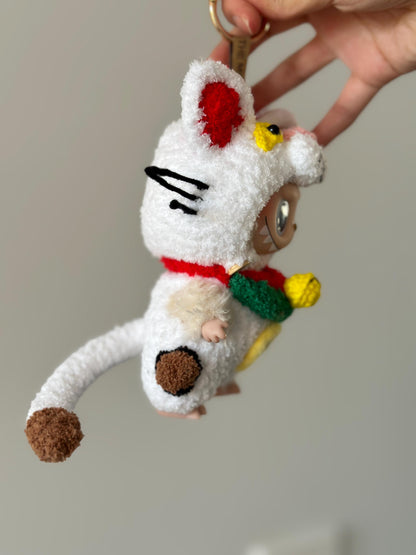 Handmade Maneki Neko Lucky Cat Crochet Labubu Clothes | Kawaii Good Fortune Charm for Labubu Lovers | Macaron & Have a Seat Compatible