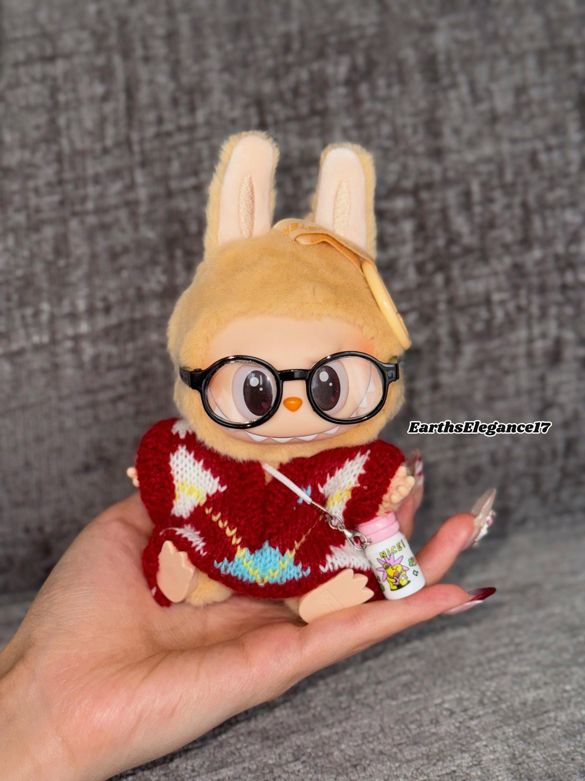 Handmade Knit Labubu Sweater Set – Cozy Red Sweater, Adorable Glasses & Drink Bottle Charm |Doll Clothes for Collectors Gifting|Labubu Cloth