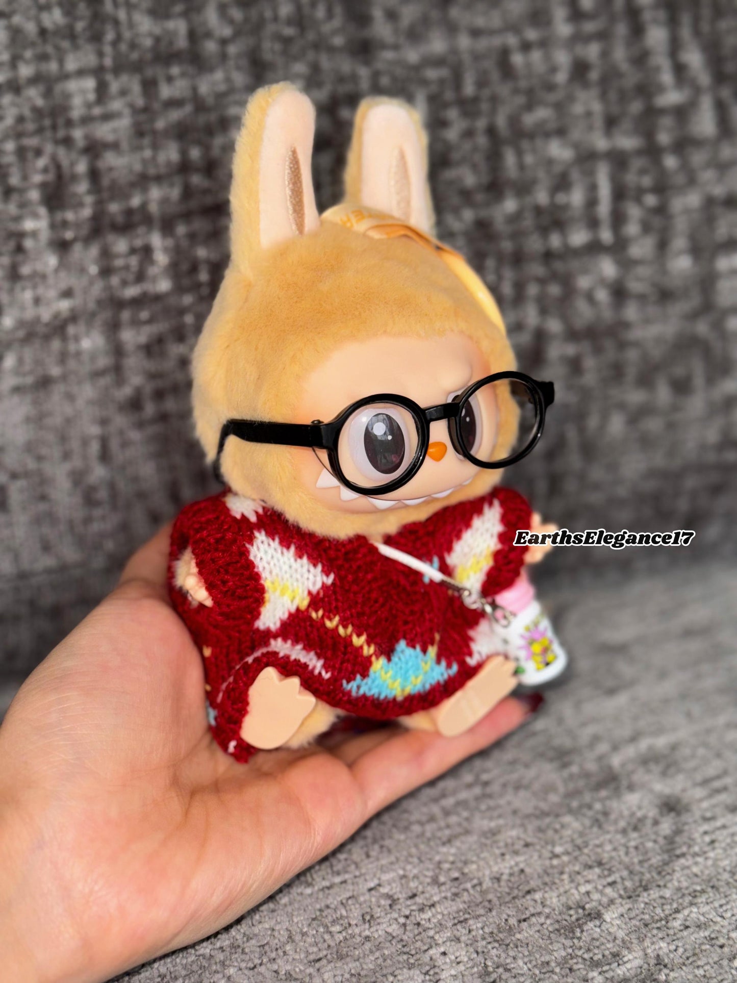 Handmade Knit Labubu Sweater Set – Cozy Red Sweater, Adorable Glasses & Drink Bottle Charm |Doll Clothes for Collectors Gifting|Labubu Cloth