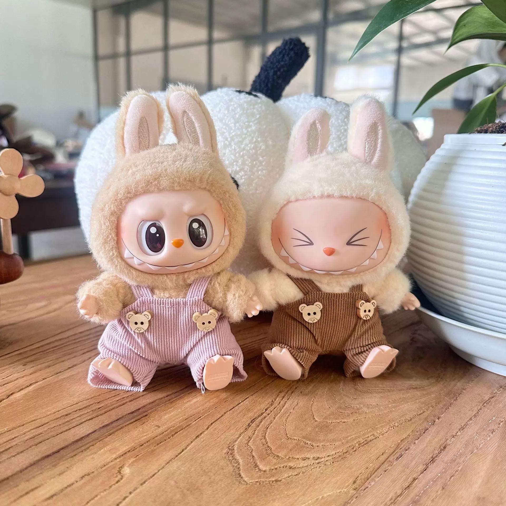 Handmade Labubu Overalls Outfits| Corduroy Outfit for 17cm Dolls | Bear Button Charm | Macaron & Have a Seat Fit| Labubu Clothes