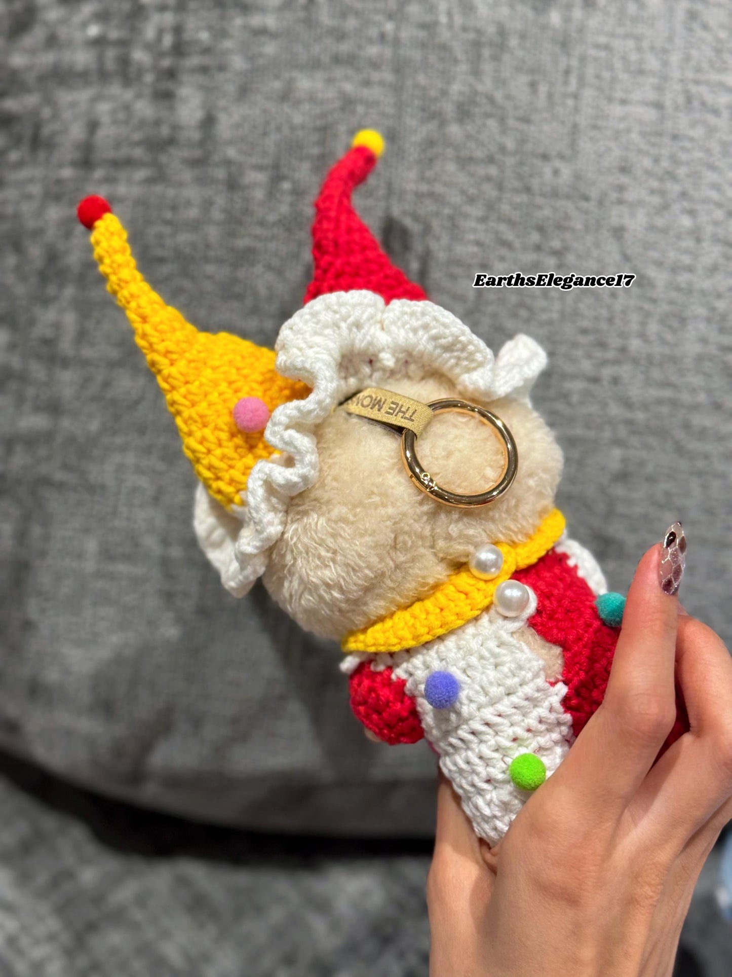 Handmade Crochet Clown Labubu Outfit | Playful Red & Yellow Jester Costume for Labubu Dolls | Perfect Kawaii Gift for Labubu Fans