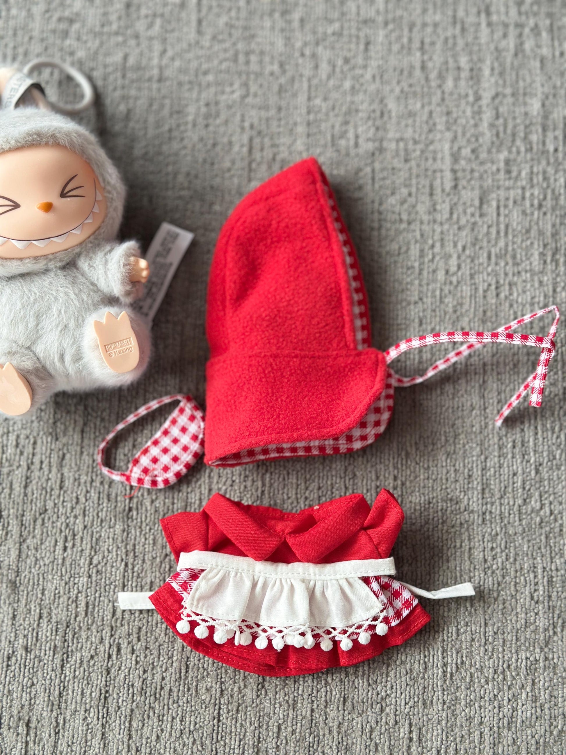 Handmade Little Red Riding Hood Labubu Outfit | Red Cape, Dress, & Checkered Bag for 17cm Dolls | Labubu Doll Clothes Set| Gift For Hwe