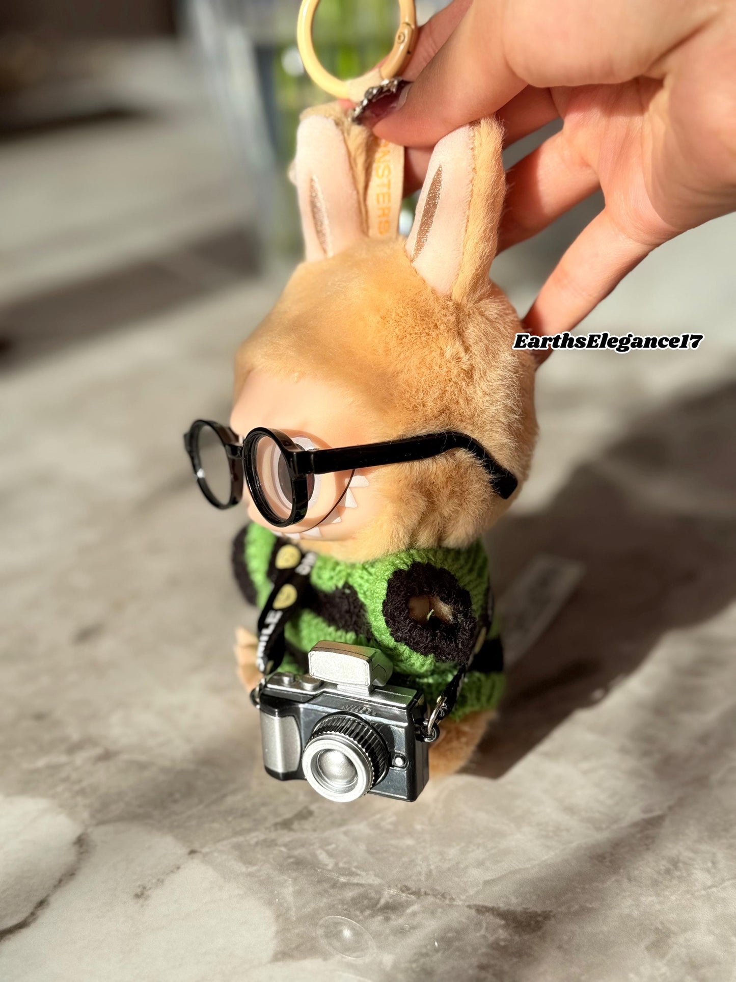 Handmade Labubu Outfit – Cozy Knit Sweater, Glasses & Mini Camera– Cute Labubu Accessory Gift for Collectors| Labubu Sweater Gift OOTD