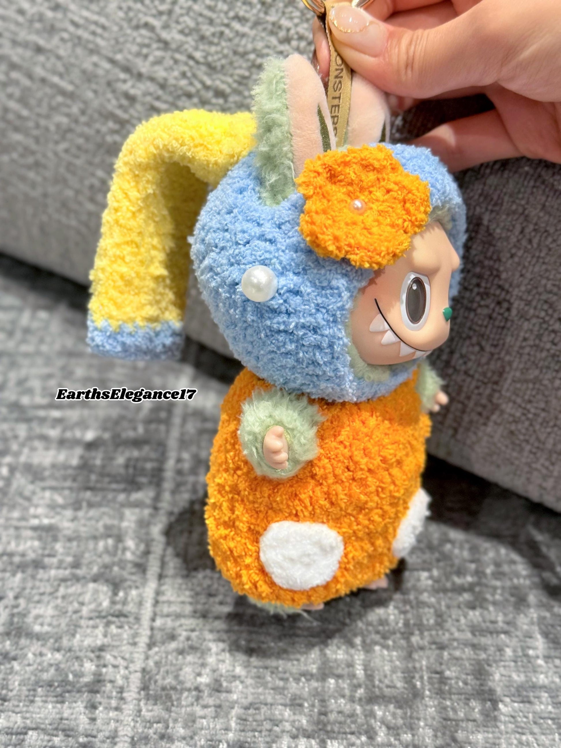 Handmade Crochet 'Girl with a Pearl Earring' Outfit for Macaron Labubu | Crochet Macaron Labubu Clothes| Kawaii Gift For Labubu Lovers