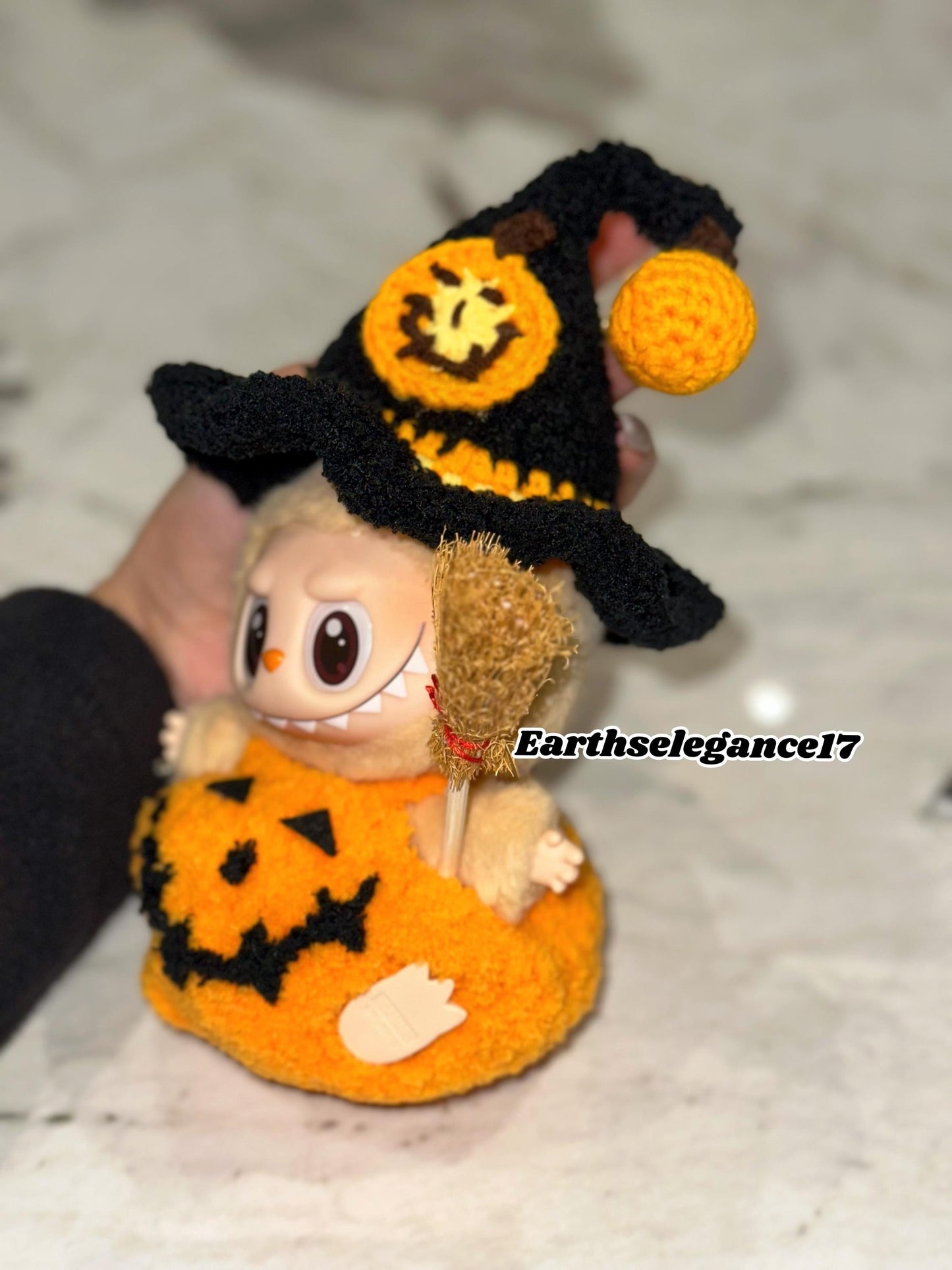 Handmade Halloween Pumpkin Labubu Outfit with Crochet Pumpkin Overalls Hat with Cute Brooch | Kawaii Crochet Clothes for Labubu Lovers